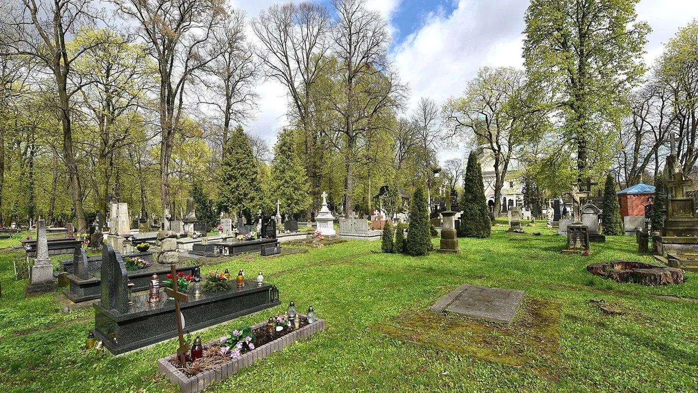 Праваслаўныя могілкі на Волі (Варшава)